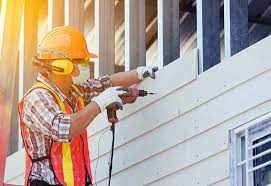 Best Insulated Siding Installation  in River Hills, WI